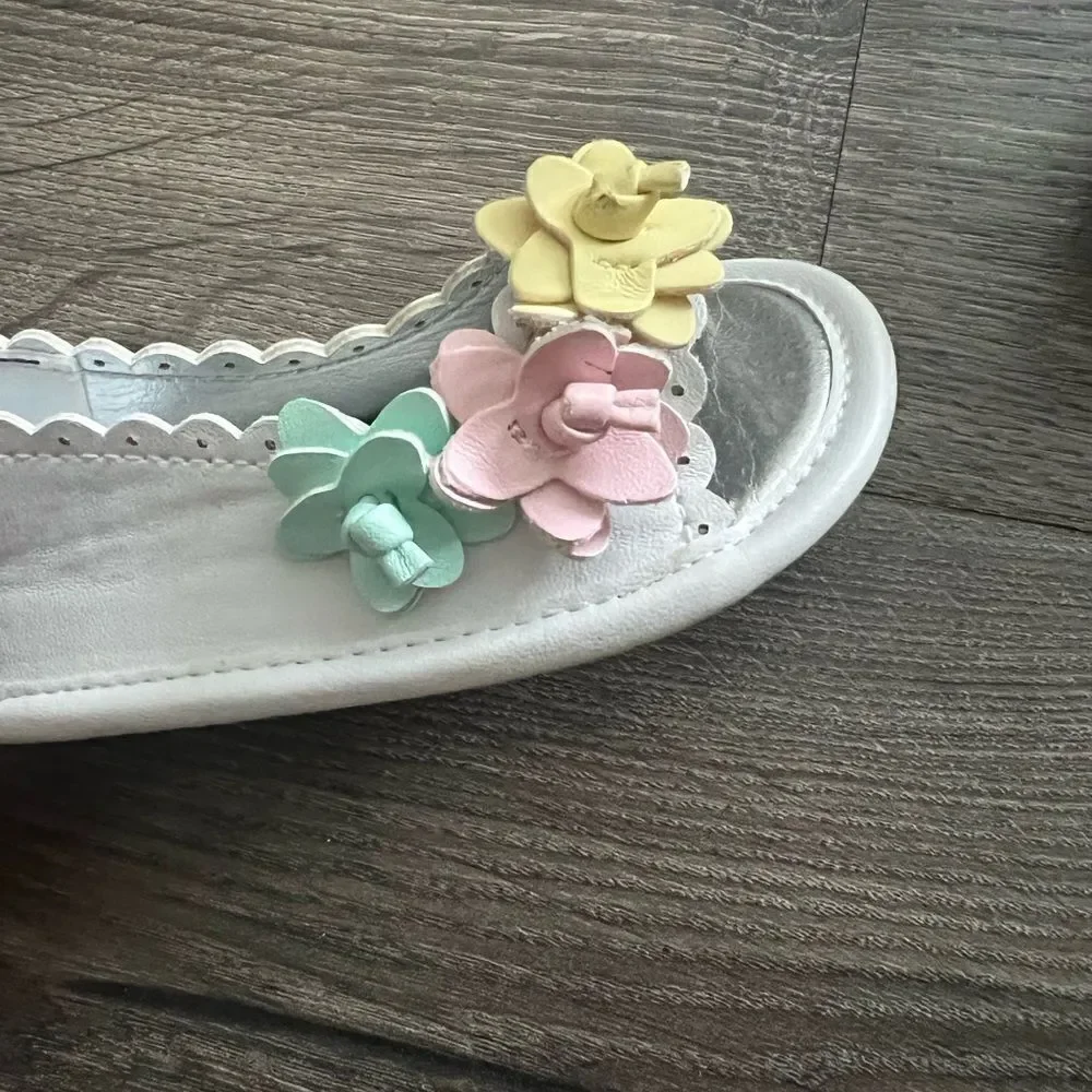 Janie and Jack Flower Sandal size 6-12 months